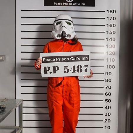 和平公獄監獄文旅 近東大門夜市 Peace Prison Cafe Inn Città di Hualien Esterno foto